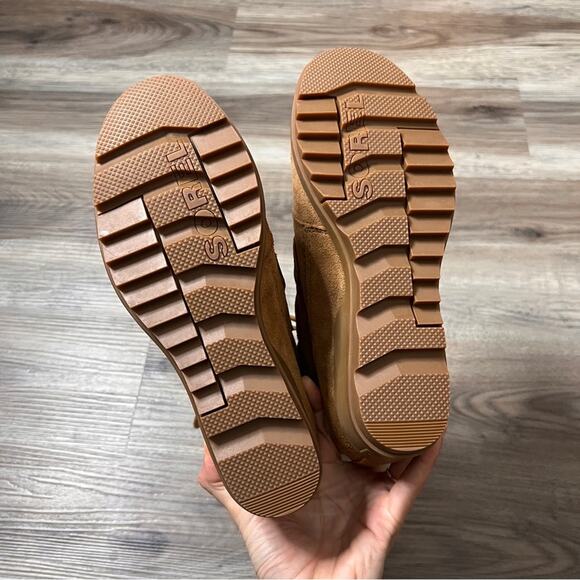 Sorel Evie Lace Camel Brown Suede Wedge Boots size 8.5 - Picture 9 of 10